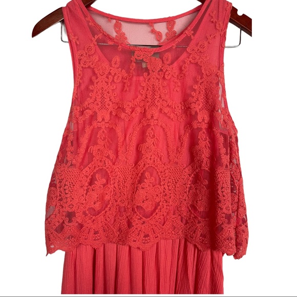 Skies are Blue Lace Dress - Picture 4 of 4